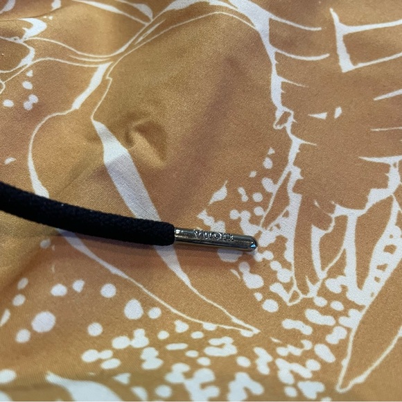 Vuori Tan Leaf Print Mens Board Shorts - Picture 6 of 6